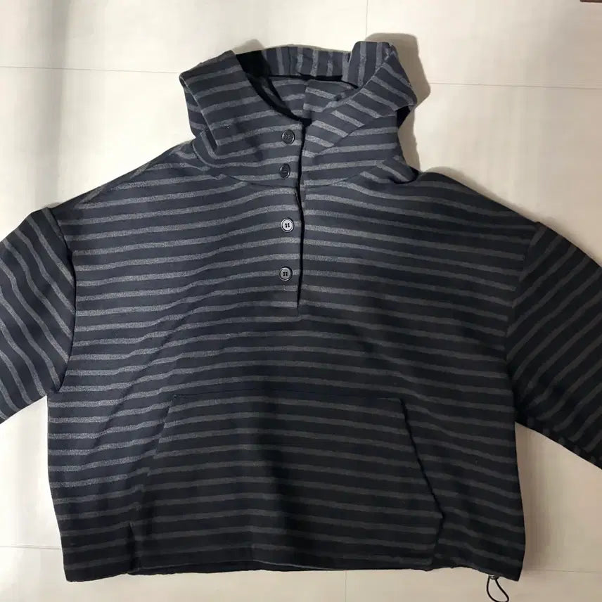 [BUNJANG] Stripe Button Hoodie / 스트라이프 버튼 후디