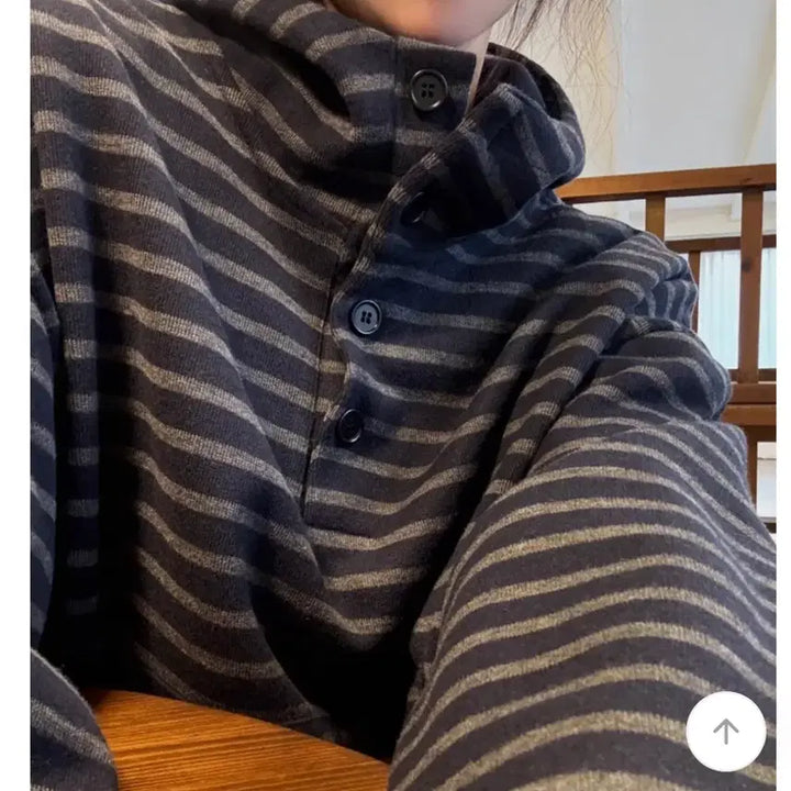 [BUNJANG] Stripe Button Hoodie / 스트라이프 버튼 후디