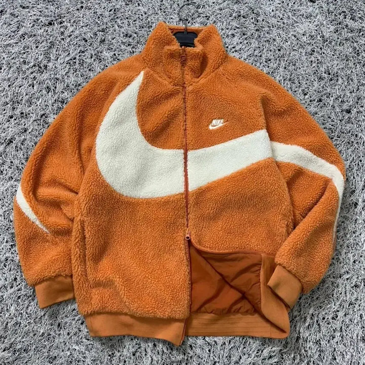 [BUNJANG] Nike Big Swoosh Orange Fleece / 나이키 빅스우시 뽀글이 플리스 오렌지