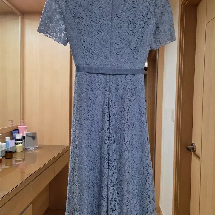 [BUNJANG] Jigott Lace Dress (Size 55) / 지고트 레이스 원피스(55)