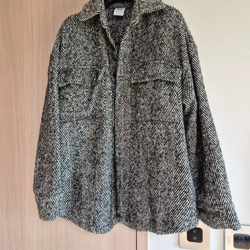 [BUNJANG] Herringbone Pattern Shirt Jacket / 빅사이즈 헤링본 패턴 셔츠형 자켓 88 99