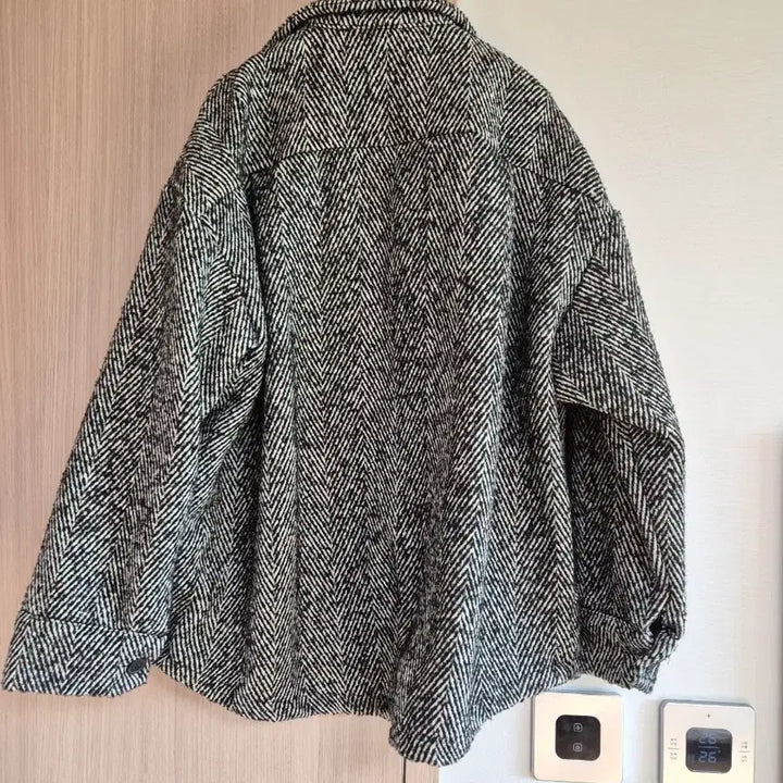 [BUNJANG] Herringbone Pattern Shirt Jacket / 빅사이즈 헤링본 패턴 셔츠형 자켓 88 99