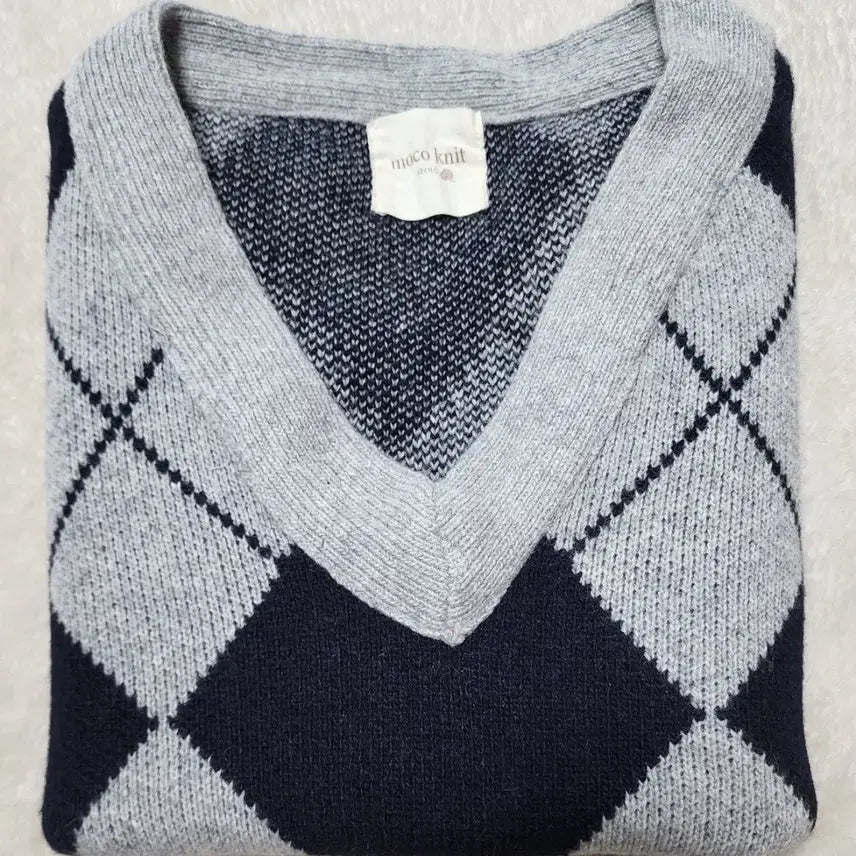 [BUNJANG] MocoVling Argyle Knit Vest / 모코블링 자체제작 아가일 니트 베스트