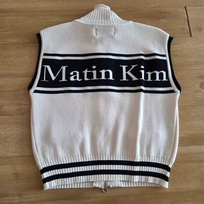 [BUNJANG] Matinkim Knit Vest / 마뗑킴 니트 베스트 조끼s