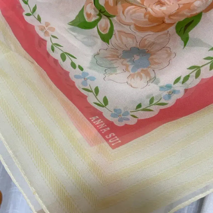 [BUNJANG] Anna Sui Flower Print Scarf / 안나수이 플라워 프린트 스카프