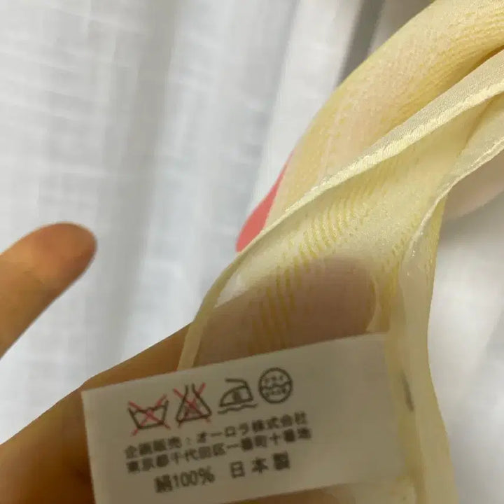 [BUNJANG] Anna Sui Flower Print Scarf / 안나수이 플라워 프린트 스카프