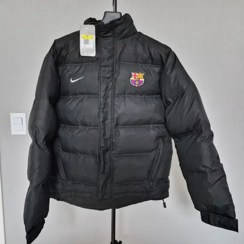 [BUNJANG] Barcelona Nike 95 Down Puffer Jacket / 새상품 나이키 바르셀로나 S 95 다운 푸퍼 재킷 M-점퍼-160