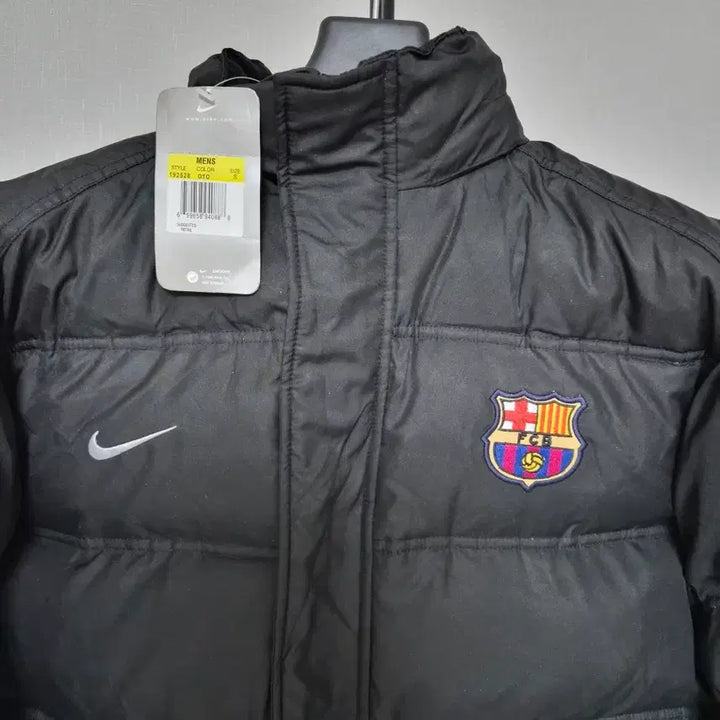 [BUNJANG] Barcelona Nike 95 Down Puffer Jacket / 새상품 나이키 바르셀로나 S 95 다운 푸퍼 재킷 M-점퍼-160