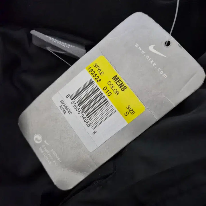 [BUNJANG] Barcelona Nike 95 Down Puffer Jacket / 새상품 나이키 바르셀로나 S 95 다운 푸퍼 재킷 M-점퍼-160