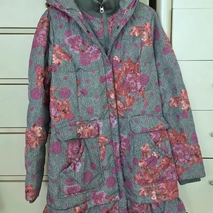 [BUNJANG] Oilily Padding / 오일릴리패딩