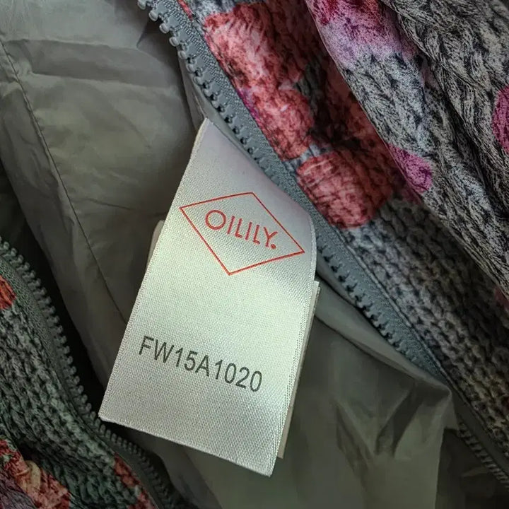 [BUNJANG] Oilily Padding / 오일릴리패딩