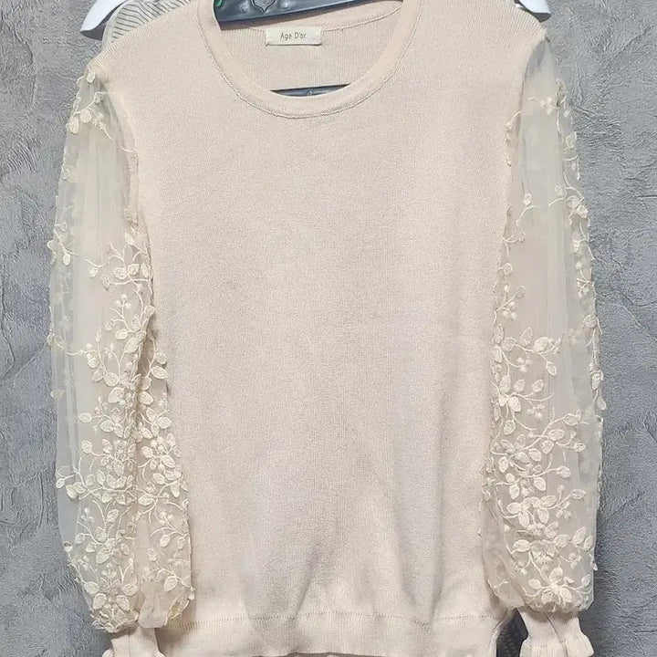 [BUNJANG] Age D'or Sheer Lace Blouse / Age D'or 시스루 레이스 블라우스
