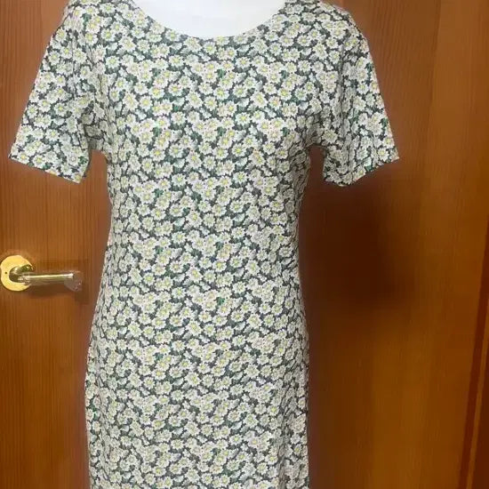 [BUNJANG] French Connection Flower Dress UK12/US8 / French Connection 플라워 원피스 UK12/ US8