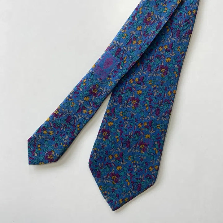 [BUNJANG] Gucci Simple Logo Necktie 8.2cm / 구찌(GUCCI)  심플로고 명품 정품 넥타이 8.2cm