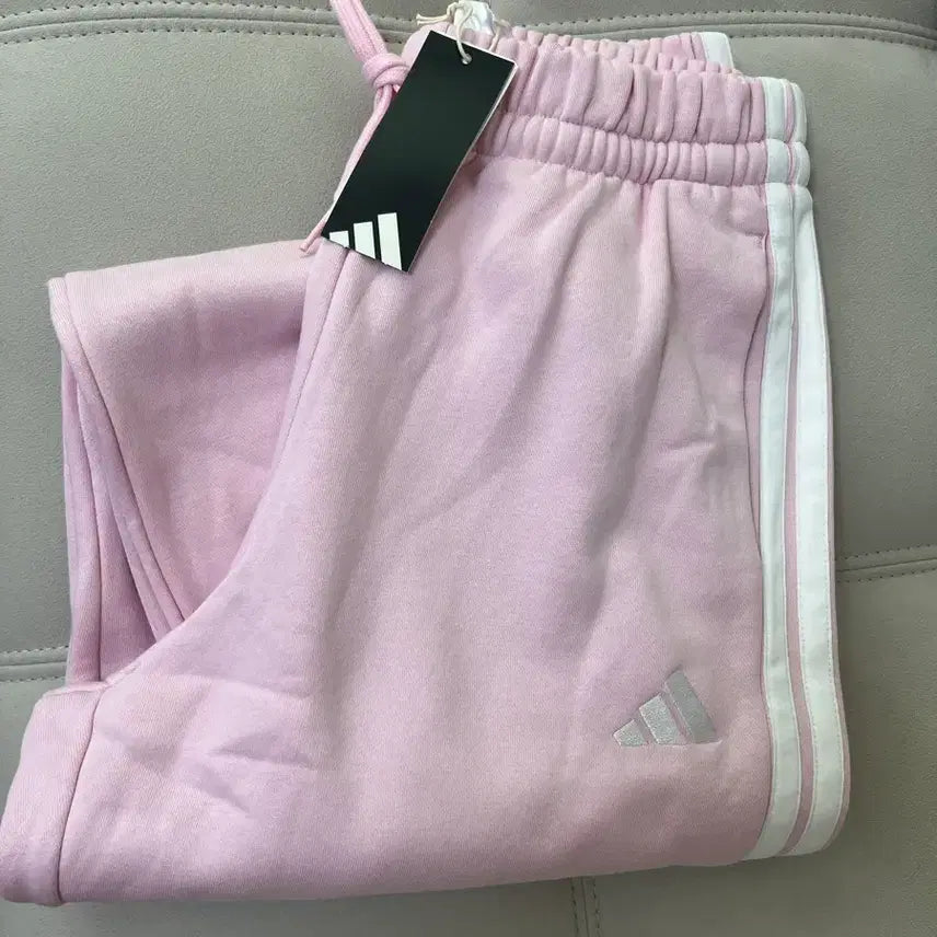 [BUNJANG] Adidas Training Pants / [미시착새상품] 아디다스 트레이닝 팬츠 츄리닝 바지