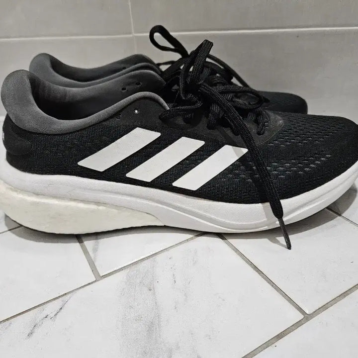 [BUNJANG] Adidas Supernova Sneakers / 아디다스 슈퍼노바 운동화