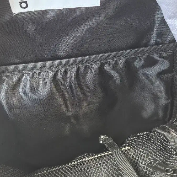 [BUNJANG] Adidas CLASSIC 3S III Backpack / 아디다스 카모 백팩 (CLASSIC 3S III BACKPACK)