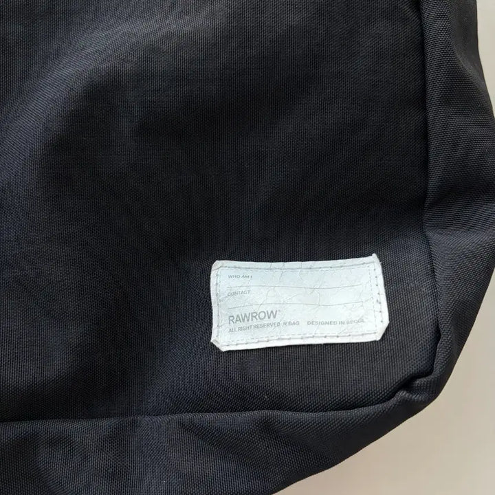 [BUNJANG] Rowrow 750 Black Crossbag / 로우로우 스트링 크로스백 750 블랙