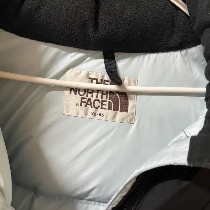 [BUNJANG] No Face Padded Jacket / 노스페이스 패딩 블랙/라이트블루