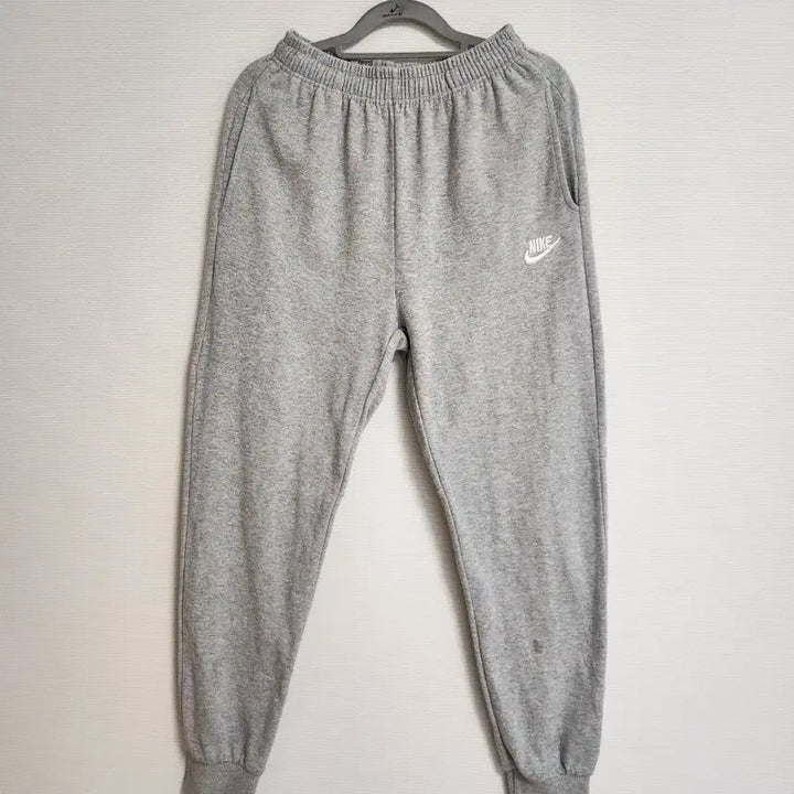 [BUNJANG] Gray Training Pants / 회색 트레이닝 바지