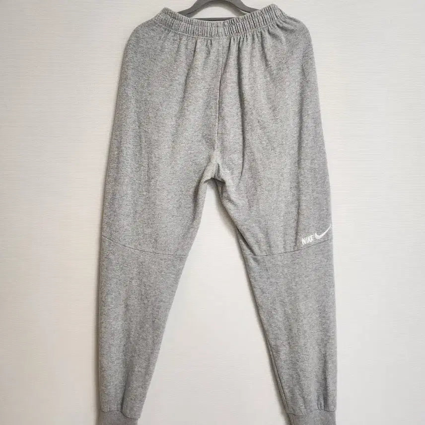 [BUNJANG] Gray Training Pants / 회색 트레이닝 바지