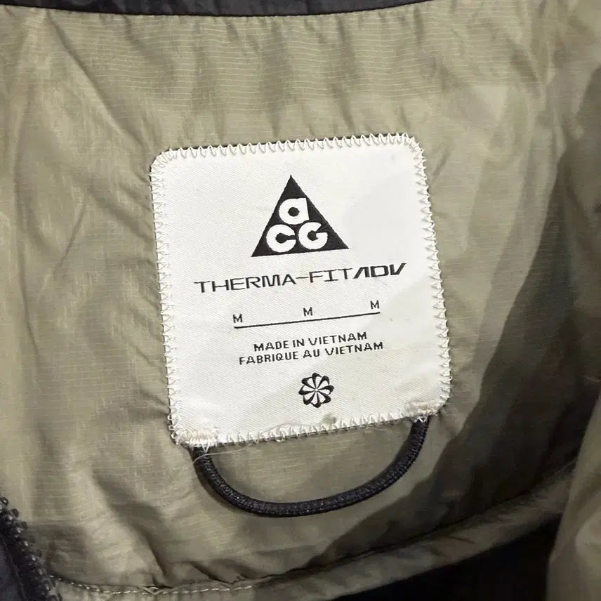 [BUNJANG] Nike ACG ADV Lunar Lake Puffer Vest / [택포] [M] 나이키 acg ADV 루나 레이크 푸퍼 베스트