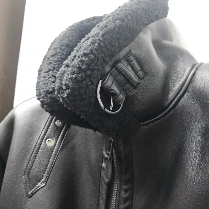 [BUNJANG] Black Faux Shearling Jacket / 남성  인조 무스탕 블랙