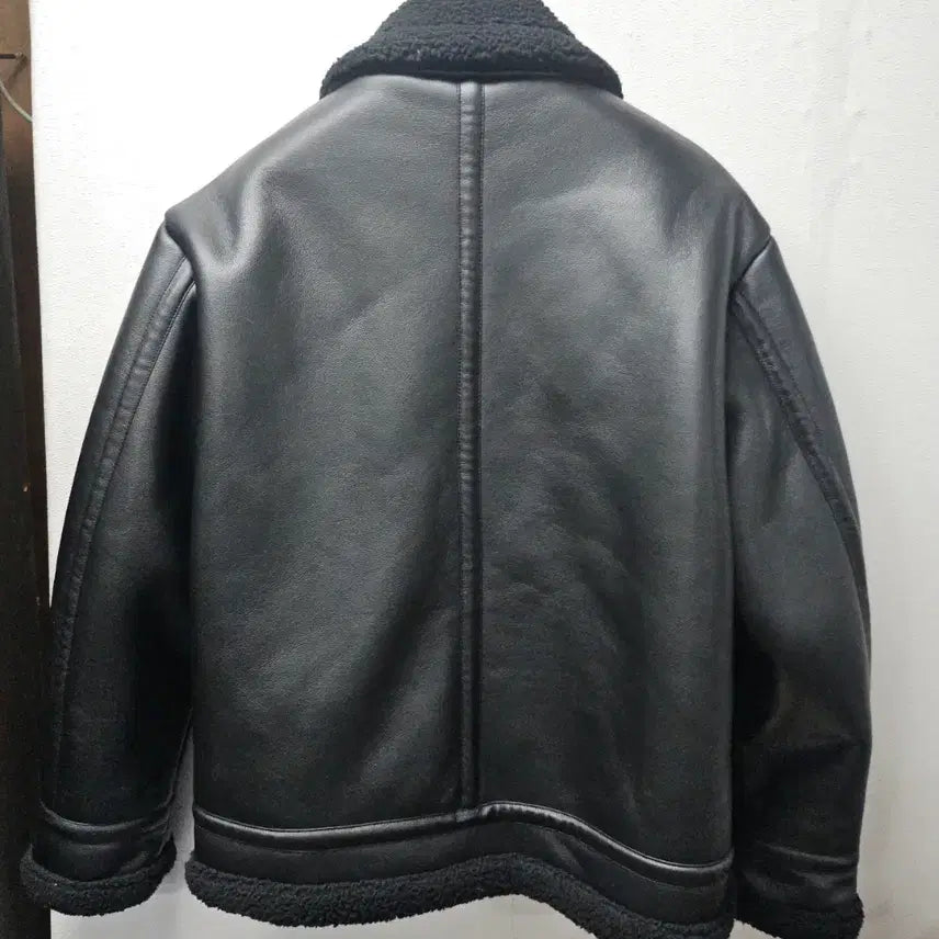 [BUNJANG] Black Faux Shearling Jacket / 남성  인조 무스탕 블랙