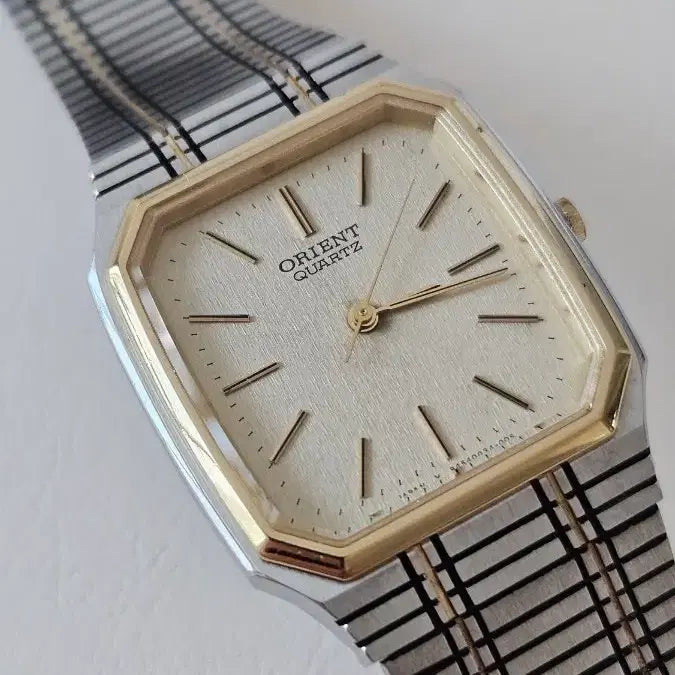 [SOLD OUT] 오리엔트 쿼츠 빈티지 메탈시계