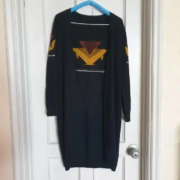 [BUNJANG] Black Pattern Long Cardigan (Wool 100%) (Size 55) / 블랙 패턴 롱 가디건 울100%(55)