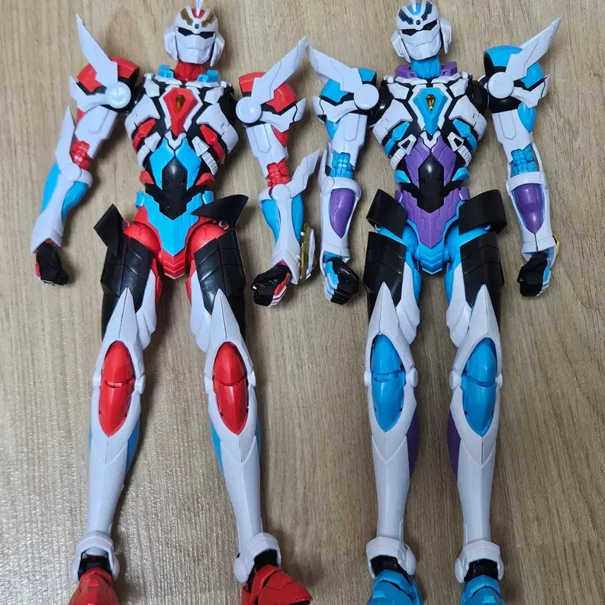 [BUNJANG] Gridman Assembled Model Kit Bundle Set / 건담 프라모델 창모완 그리드맨 가조립 2종 일괄 판매