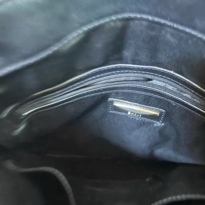 [BUNJANG] DKNY Quilted Chain Shoulder Bag / DKNY 가방 블랙 퀼팅 체인 숄더백