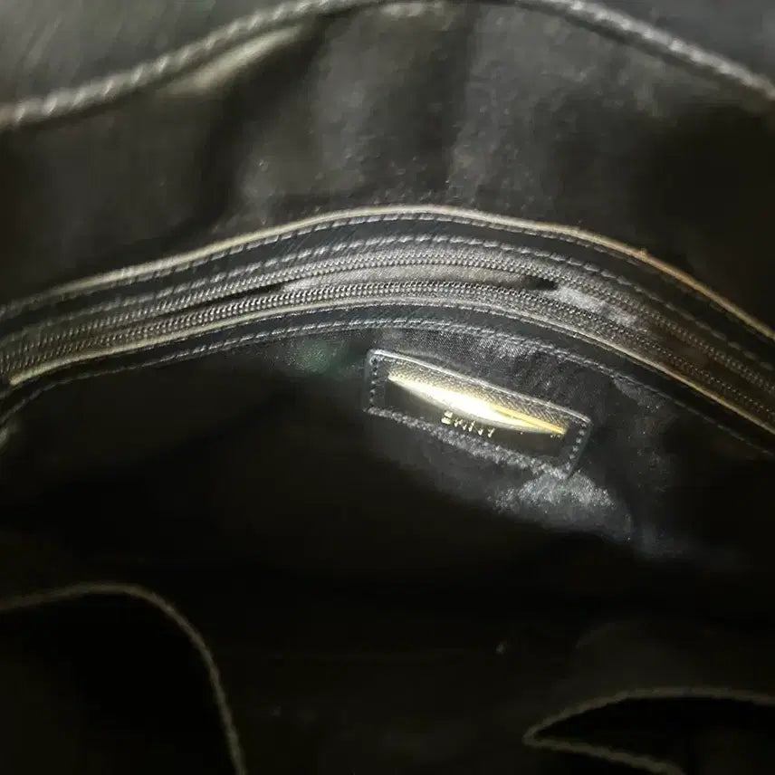 [BUNJANG] DKNY Quilted Chain Shoulder Bag / DKNY 가방 블랙 퀼팅 체인 숄더백