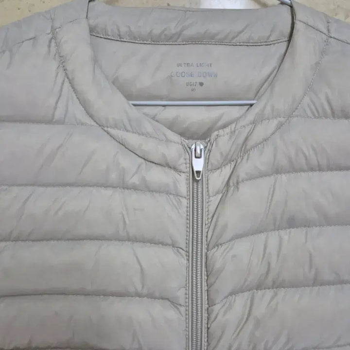 [BUNJANG] UZIZ Lightweight Down Padded Vest / UZIZ 여성 경량 다운 패딩 베스트 조끼 90