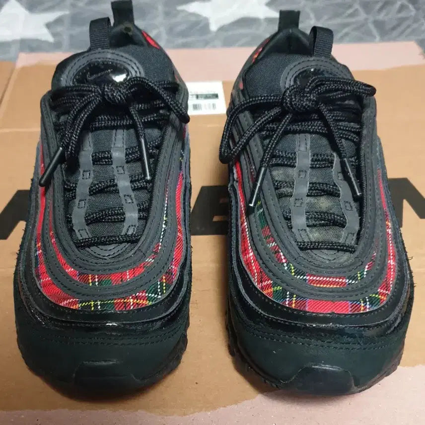 [BUNJANG] Nike Air Max 97 Tartan Check Sneakers (230) / 나이키 에어맥스97 타탄 체크 검빨노 스니커즈 (230)