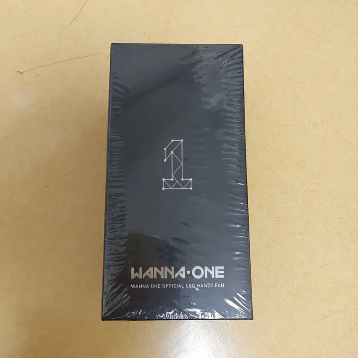 [BUNJANG] Wanna One Light Stick Sealed / 워너원 공식 선풍기 2월 22일 12시까지 판매