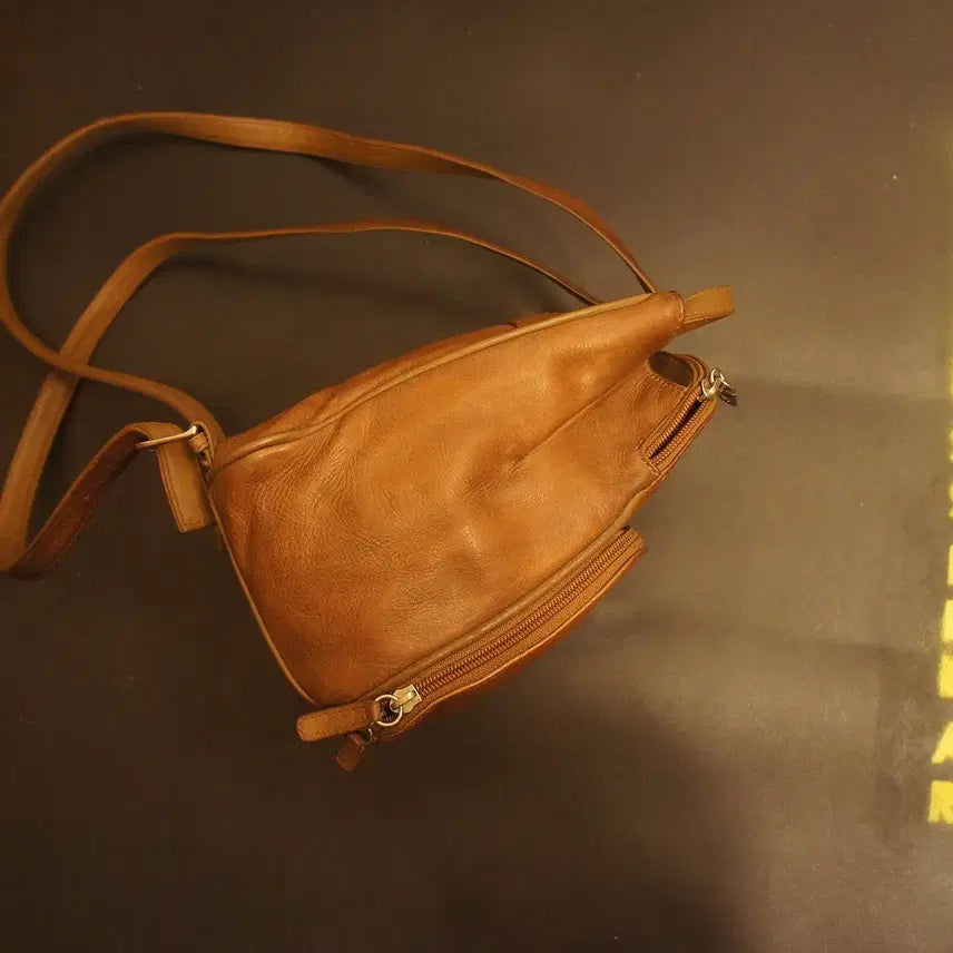 [BUNJANG] 501 Backpack Mini Leather Bag / 501백팩 가죽 배낭 미니가방 미니백 가죽백 가죽가방 빈티지가방