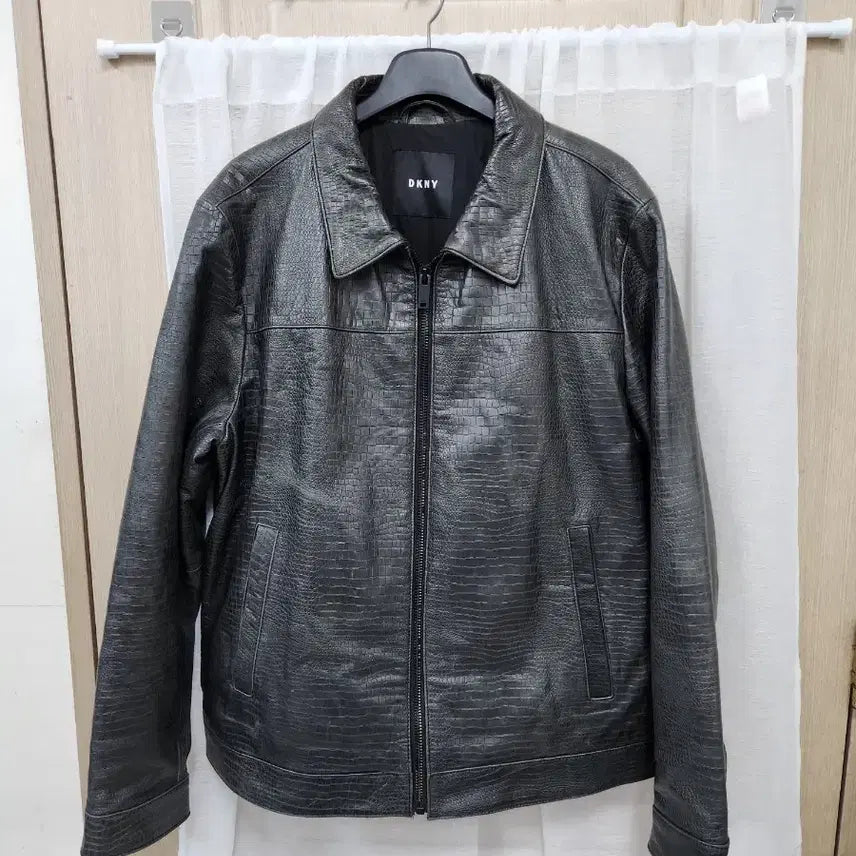 [BUNJANG] DKNY Men's Crocodile Leather Jacket / DKNY 남성 블랙 크로커다일 레더 자켓
