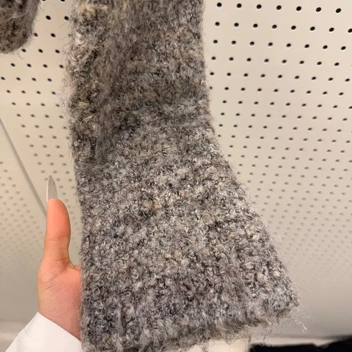 [BUNJANG] Matinkim Crop V-neck Knit / 마뗑킴 크롭 브이넥 니트 U853