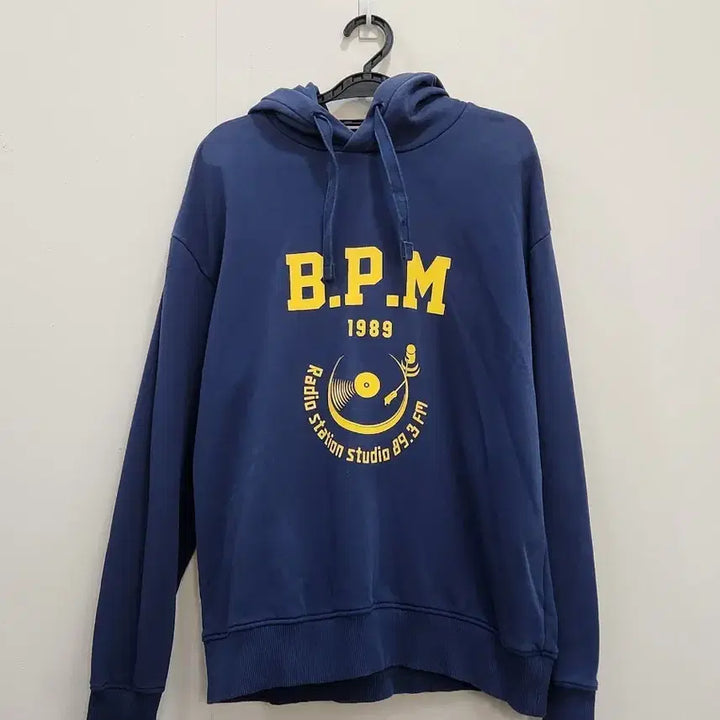 [BUNJANG] Beanpole BPM Radio Station Printing Hoodie Navy / 빈폴 BPM 라디오 스테이션 프린팅 후드티 95