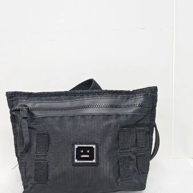 [BUNJANG] Acne Studios Emoji Crossbody Bag Black / 아크네스튜디오 이모지 크로스백