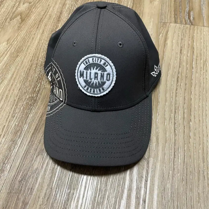 [BUNJANG] Essential Caps Ball Cap / 에센셜 캡스 볼캡