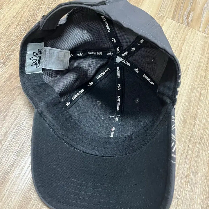 [BUNJANG] Essential Caps Ball Cap / 에센셜 캡스 볼캡