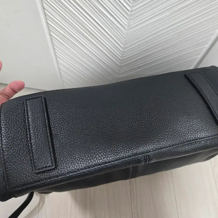 [SOLD OUT] 루즈앤라운지  비안코살바토레 가방