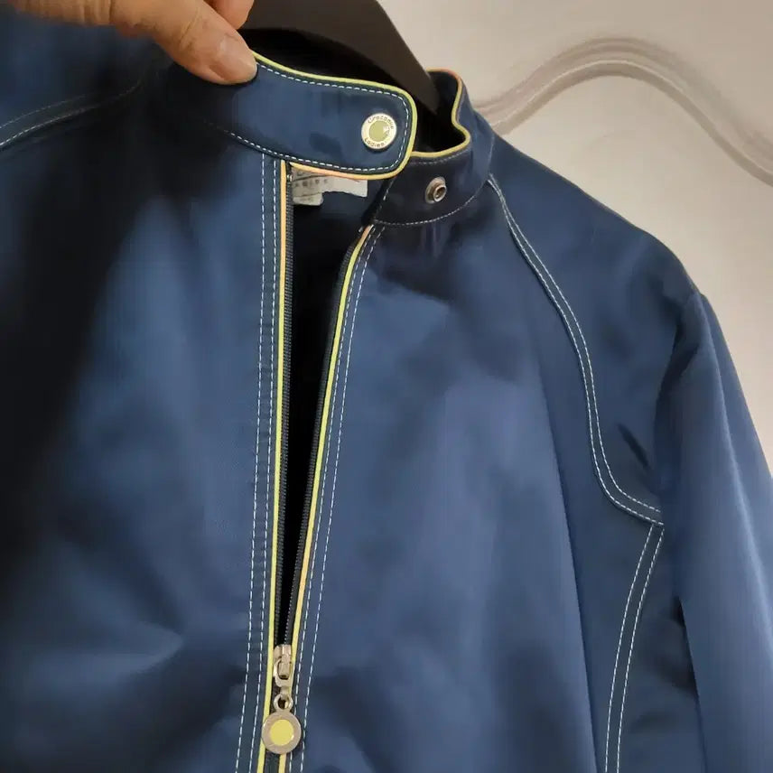 [BUNJANG] Crocodile Women's Windbreaker Jacket / 크로커다일 여자 바람막이 봄 자켓 점퍼 라이더 스타일 이쁨 95