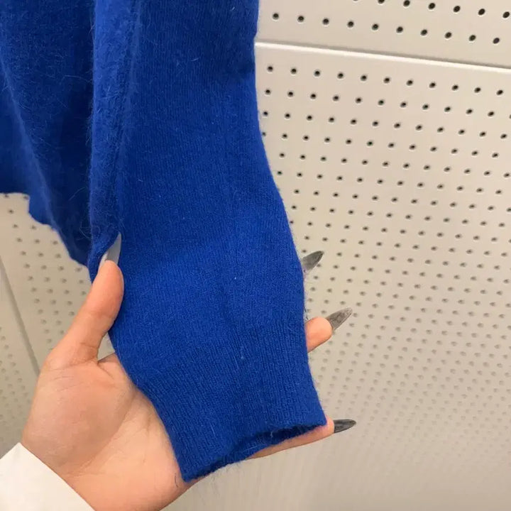 [BUNJANG] Lacoste Small Logo Blue Knit / 라코스테 스몰로고 블루 니트 U854