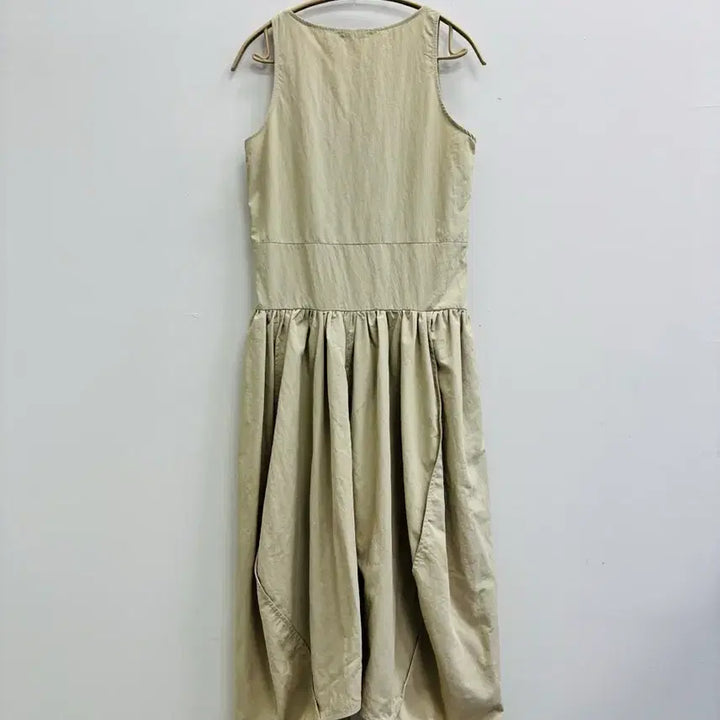 [BUNJANG] CERRIC Balloon Hemline Nylon Dress / 세릭 CERRIC 벌룬 헴라인 나일론 원피스