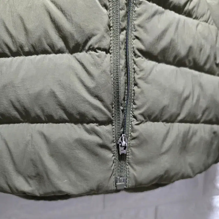 [BUNJANG] Andar Airfree Goose Down Jacket / 안다르 에어플라이 구스다운 경량패딩 자켓 85~90