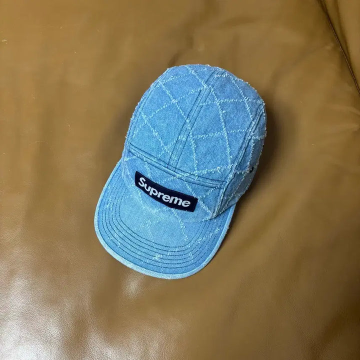 [SOLD OUT] 슈프림 캠프캡 모자 박스로고 펀치드 데님