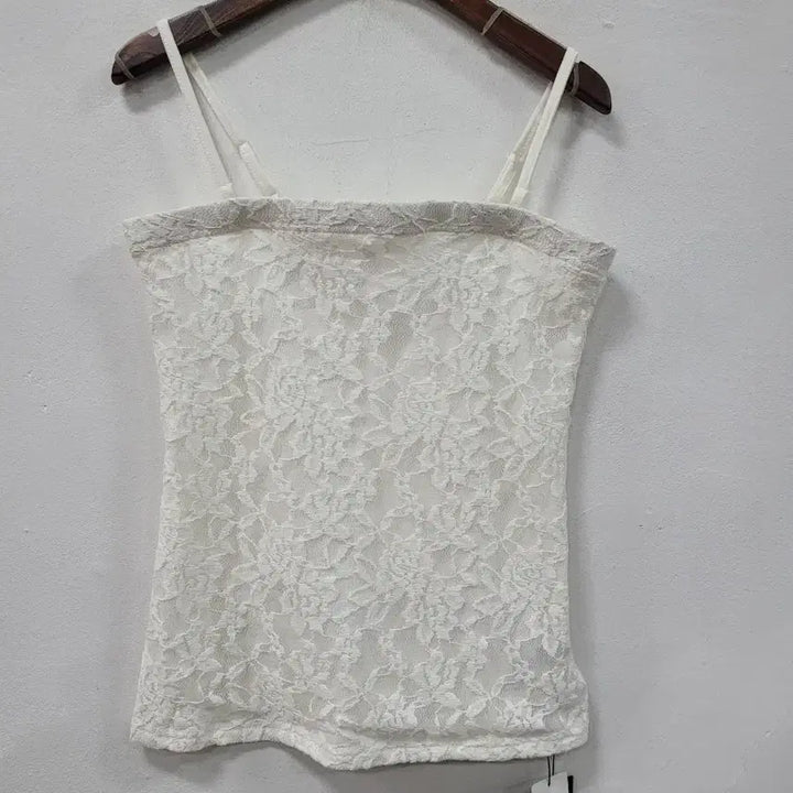 [BUNJANG] CECIL MCBEE Sleeveless Top / 새상품) CECIL MCBEE 나시 슬리브리스